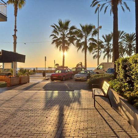 Apartamento Malaga Port Kültér fotó