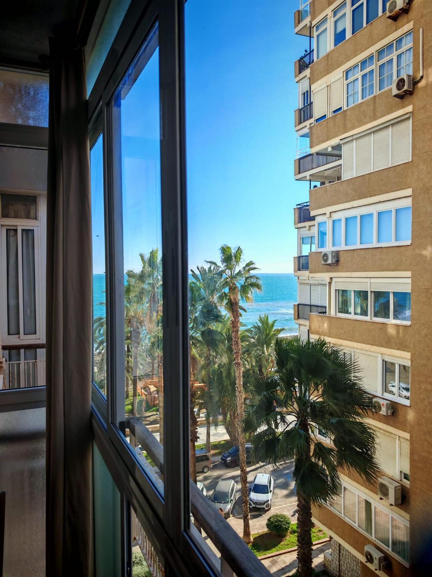 Apartamento Malaga Port Kültér fotó