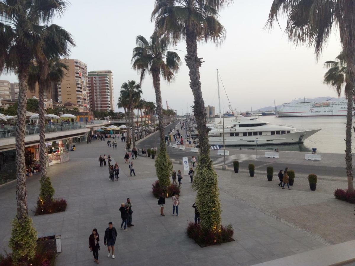 Apartamento Malaga Port Kültér fotó