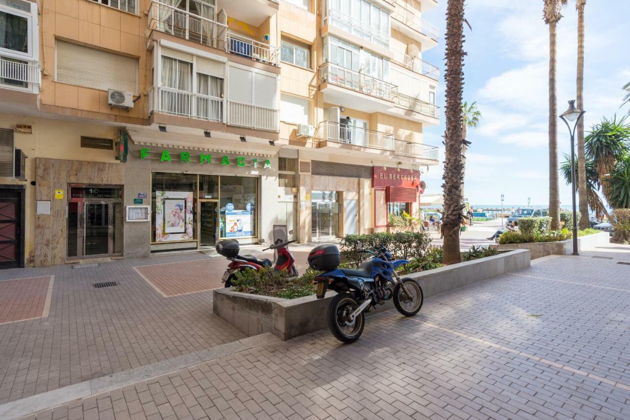 Apartamento Malaga Port Apartman Kültér fotó